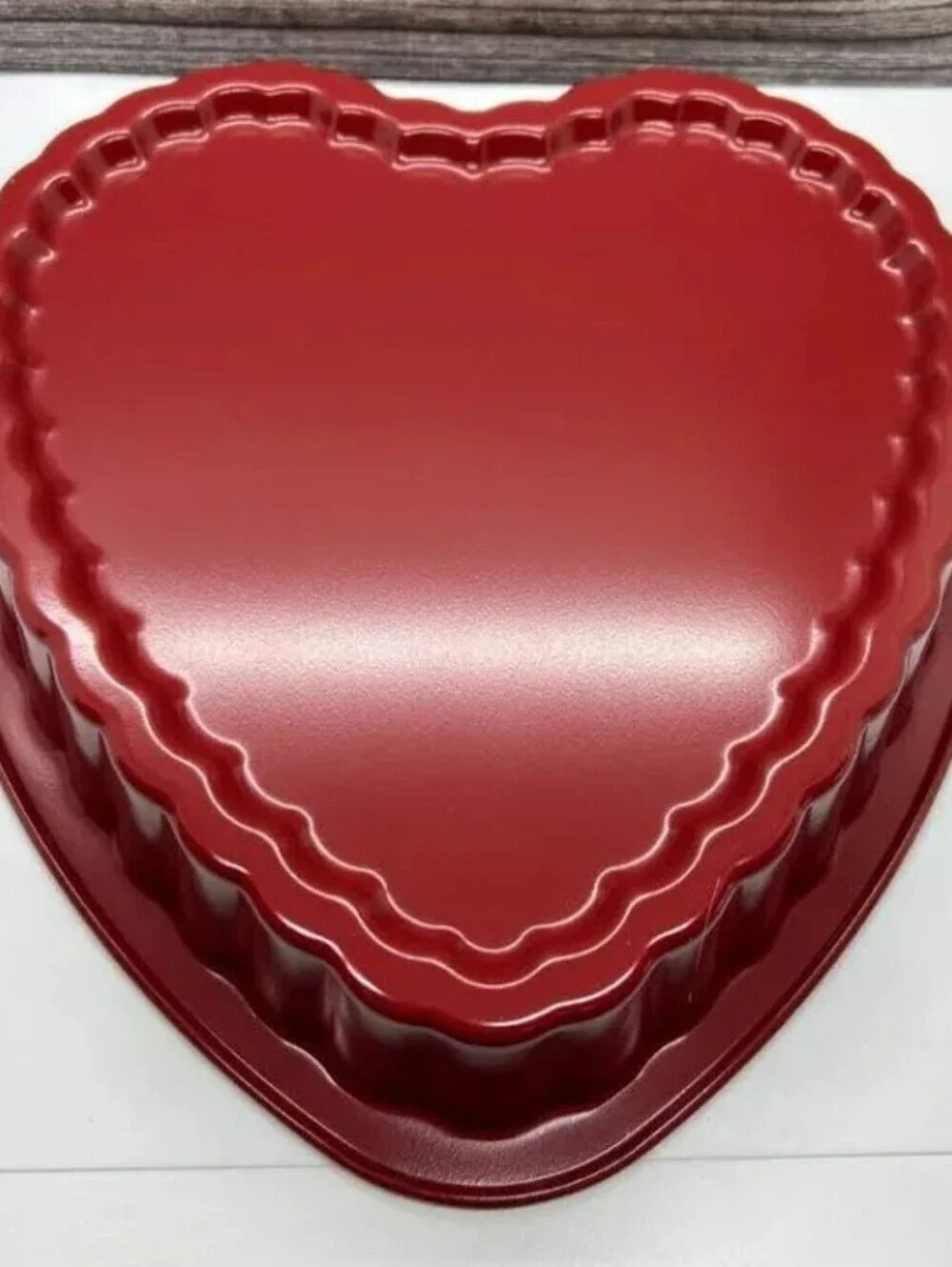 Trudeau Red Heart-Shaped Cake Pan, NWOT